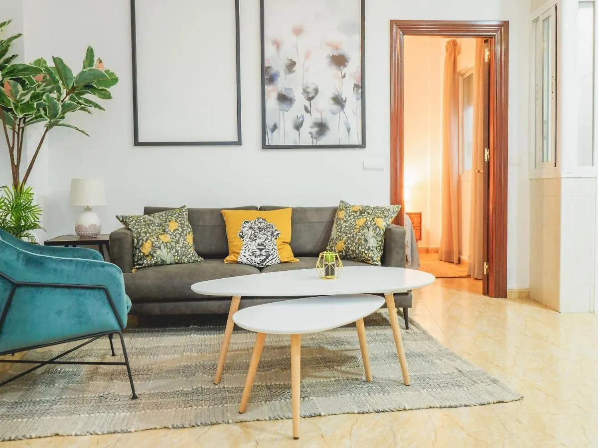 Cubo'S Four Square Apartment Alhaurin el Grande