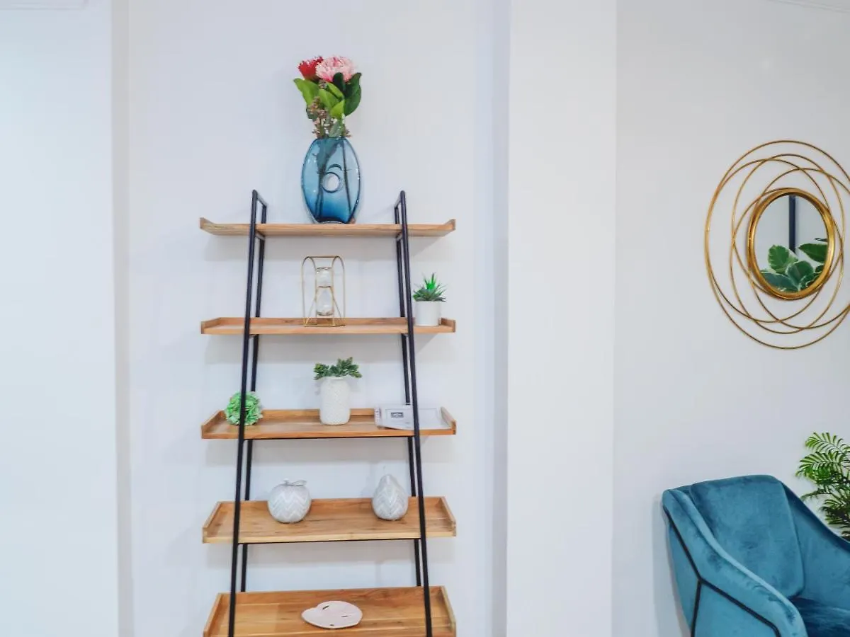 Cubo'S Four Square Apartment Alhaurin el Grande