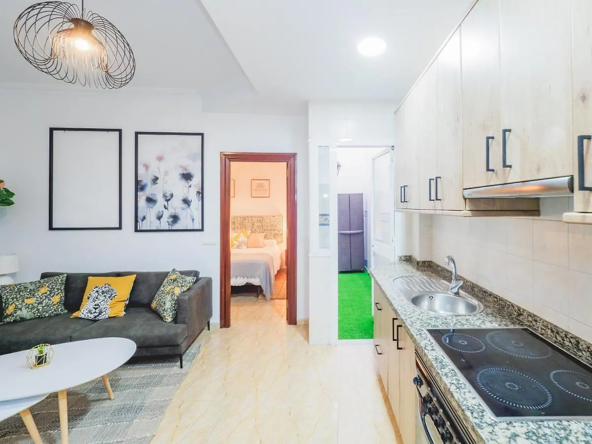 Cubo'S Four Square Apartment Alhaurín el Grande 0*,