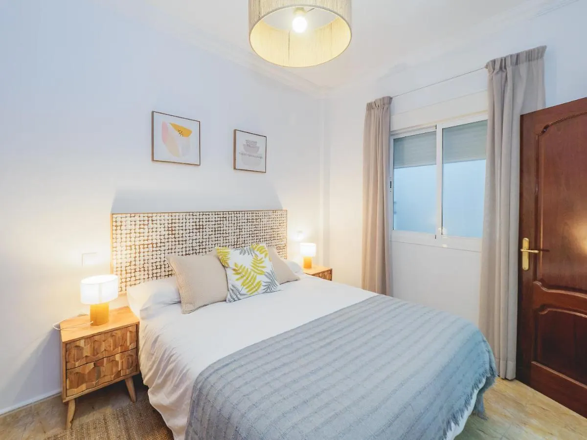 Cubo'S Four Square Apartment Alhaurín el Grande Spanien